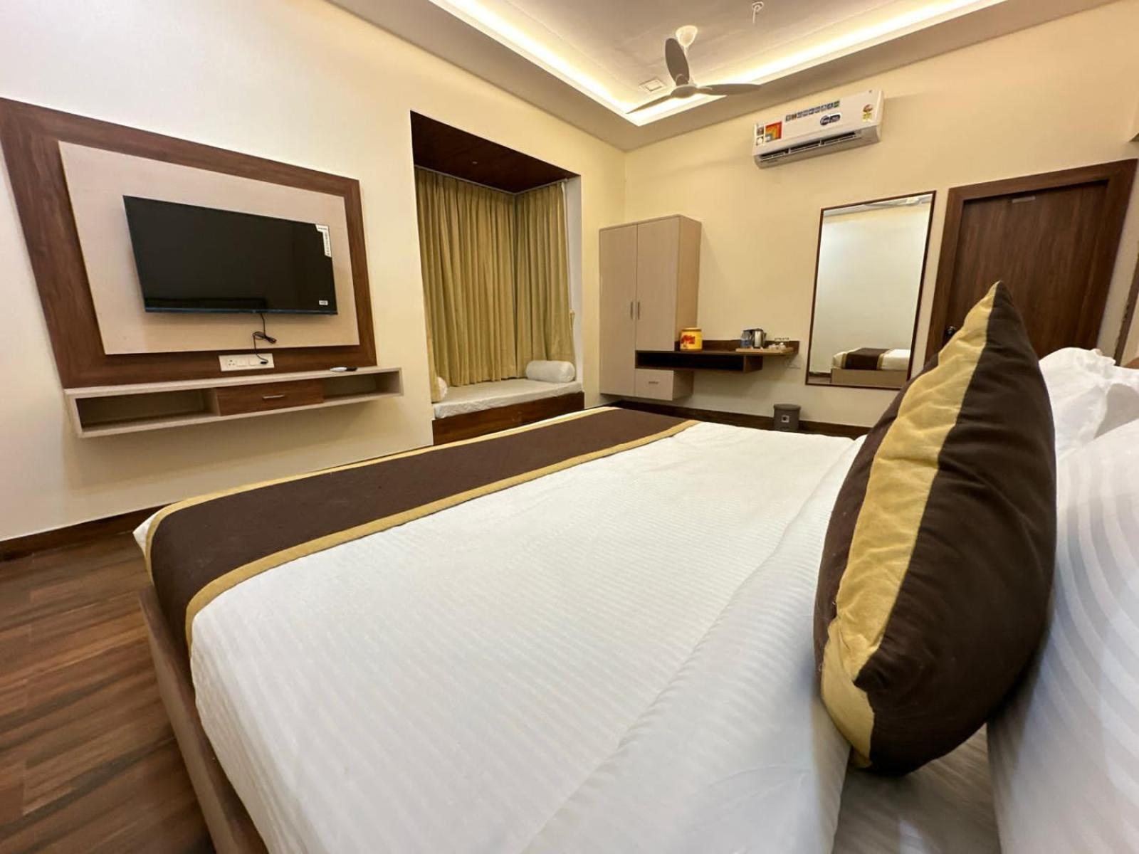 Manas Resort By Rudrakshi Udajpur Zewnętrze zdjęcie